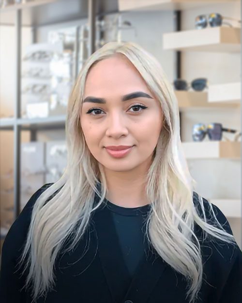 Lina Pham headshot