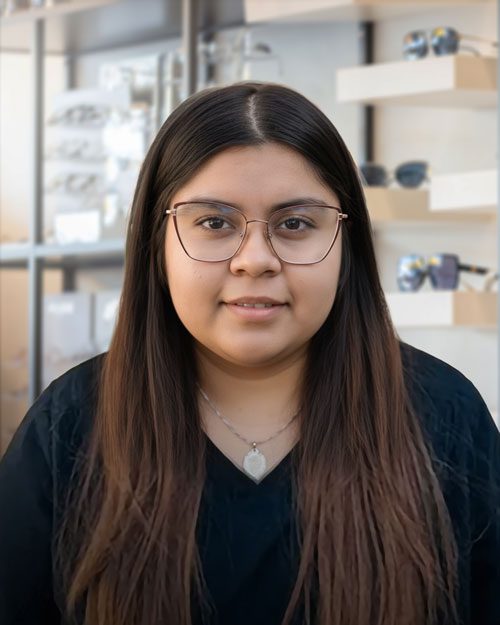 Jacquilin Nguyen headshot