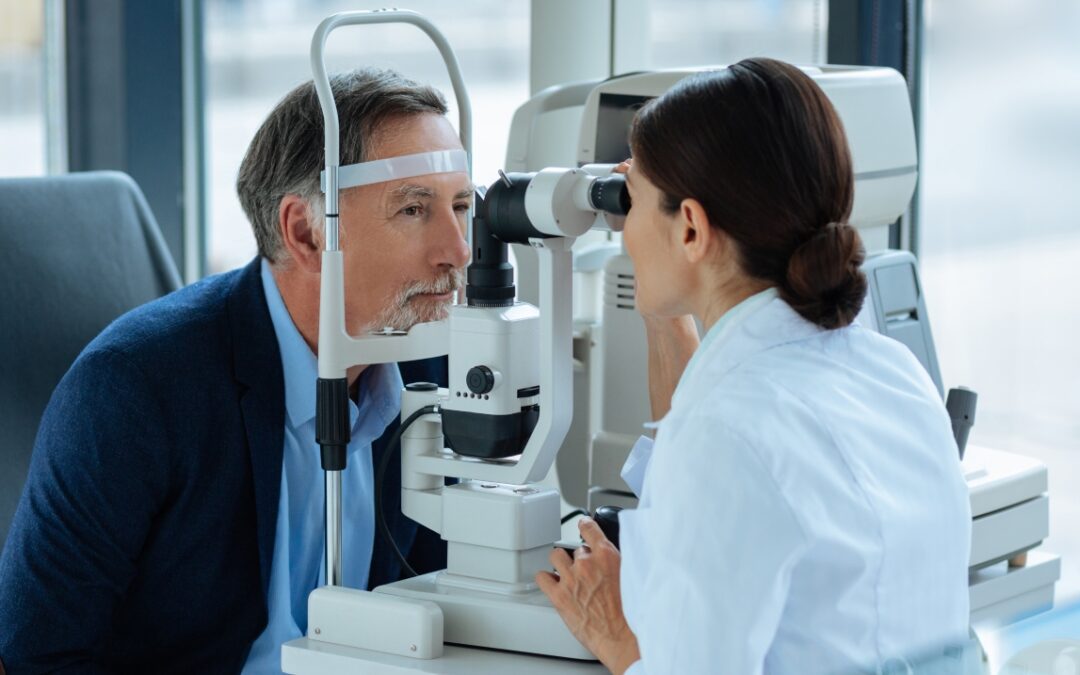 What to Expect From a Comprehensive Eye Exam at La Paz Optometric Centers
