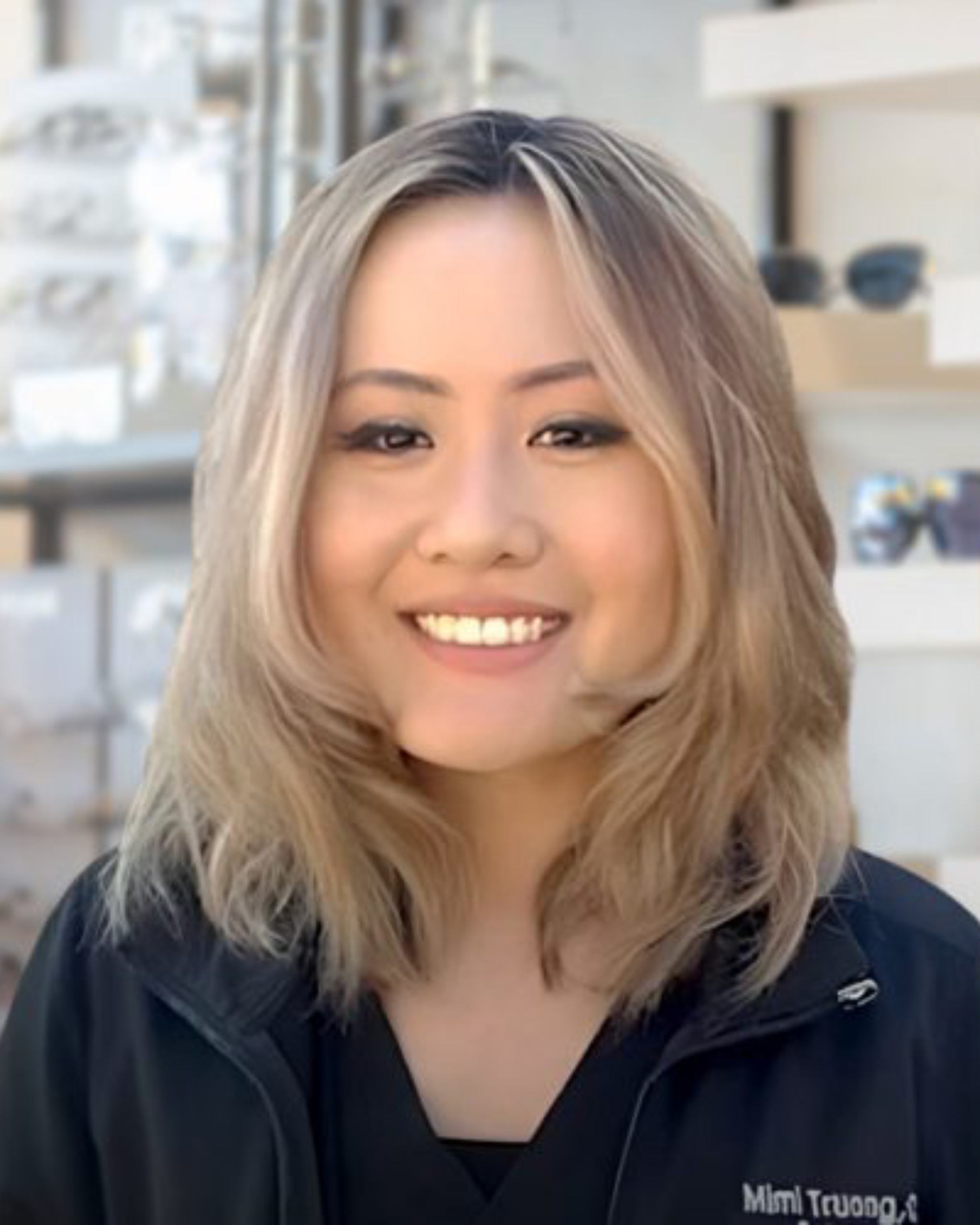 Dr. Mimi Truong